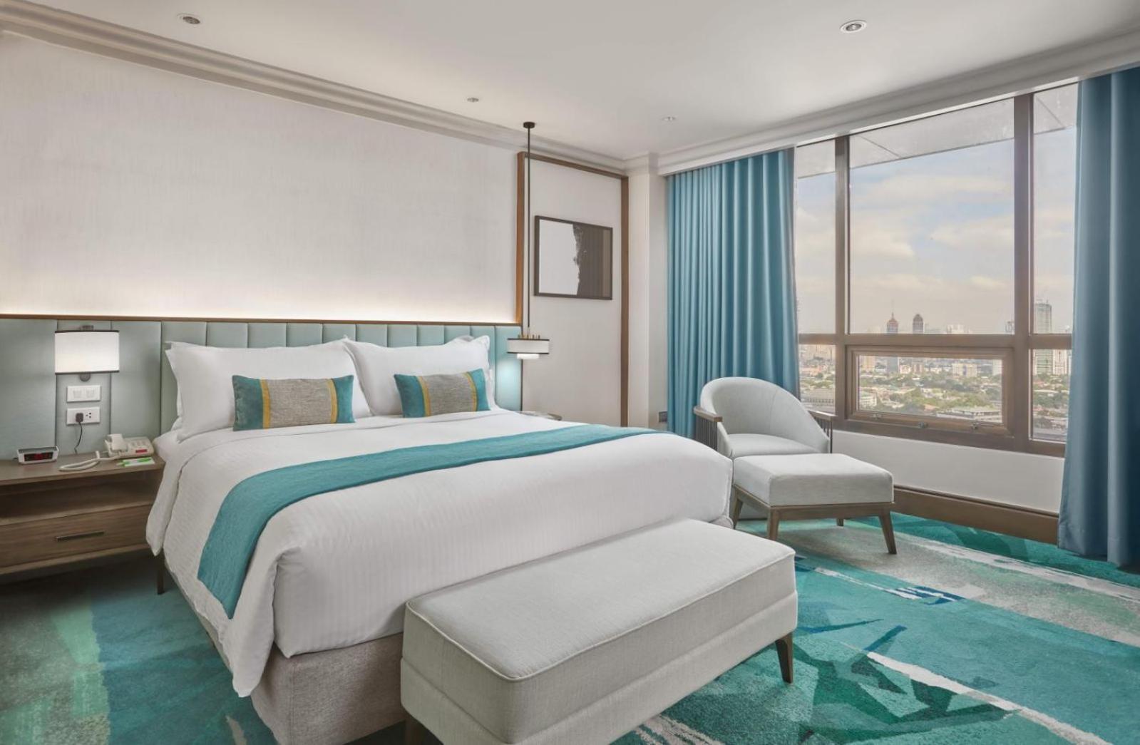 Holiday Inn & Suites Manila Galleria By Ihg Pasig City Esterno foto