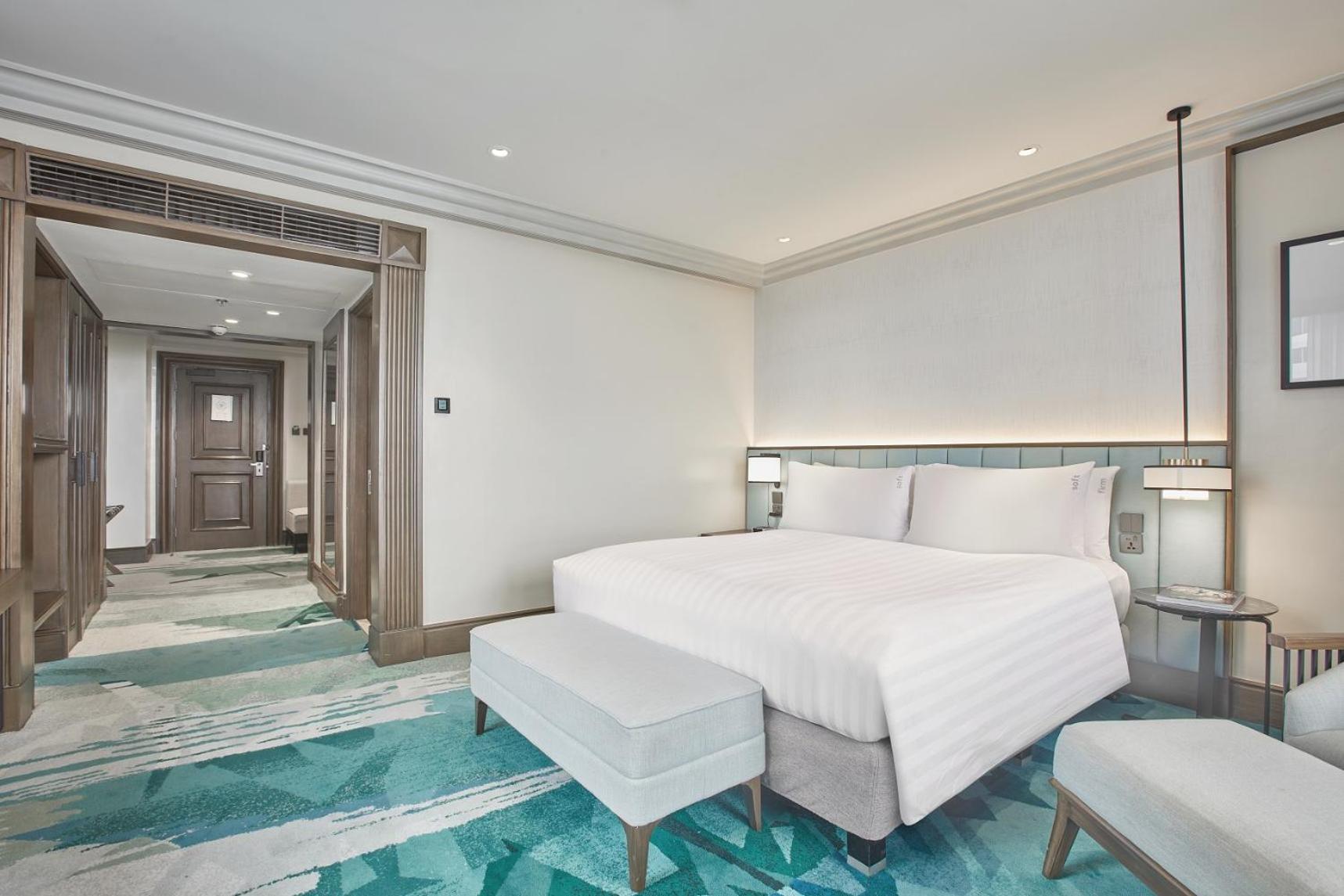 Holiday Inn & Suites Manila Galleria By Ihg Pasig City Esterno foto