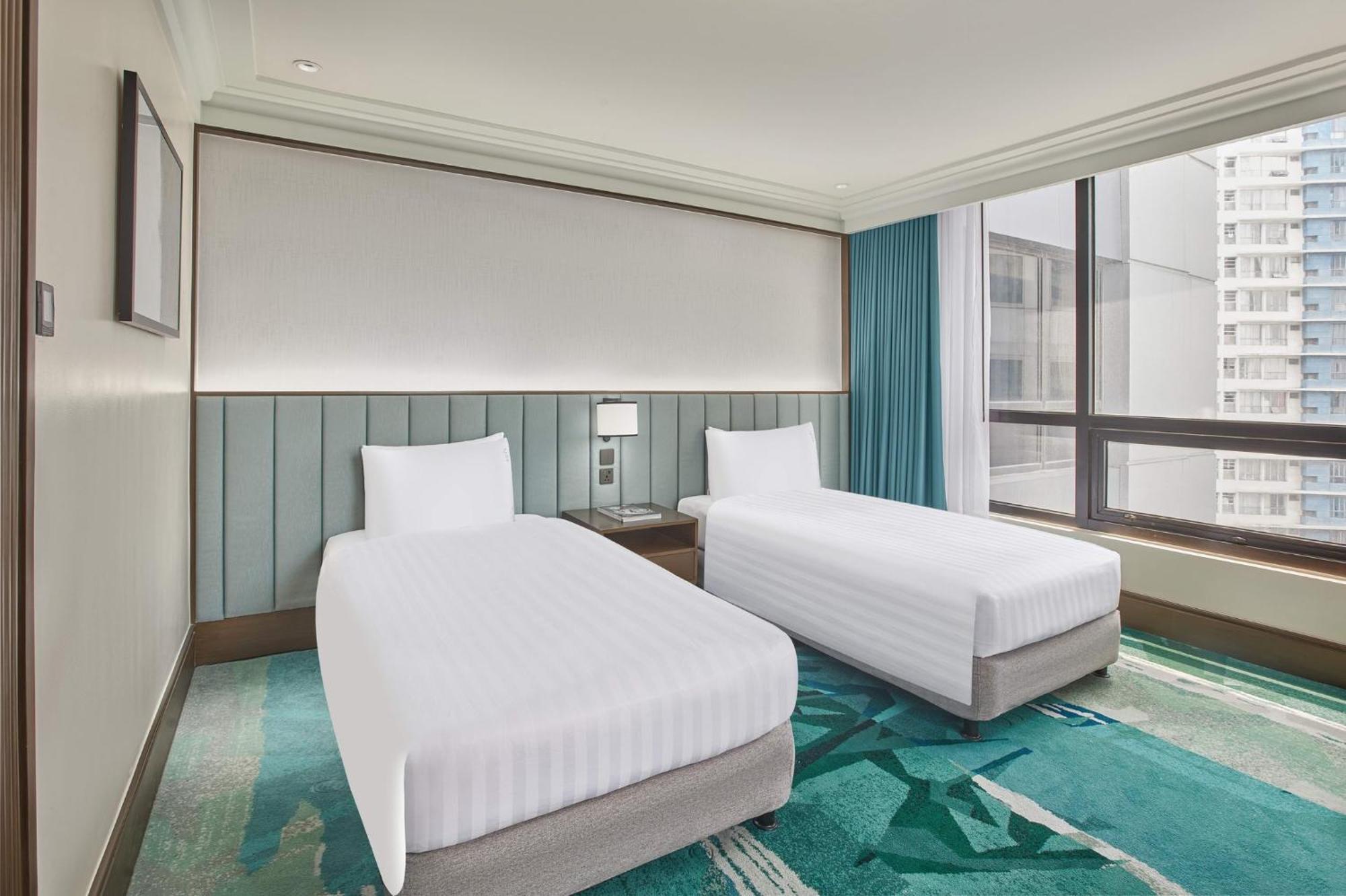 Holiday Inn & Suites Manila Galleria By Ihg Pasig City Esterno foto